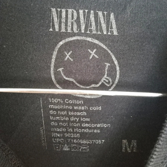 Nirvana Smiley Women's Cotton Band Tee Shirt Size Medium - Picture 4 of 4